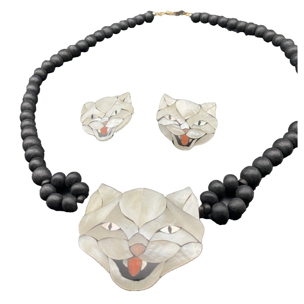 Vtg Lee Sands Necklace Earrings Mother Of Pearl White Cat Face Black Wood Beads